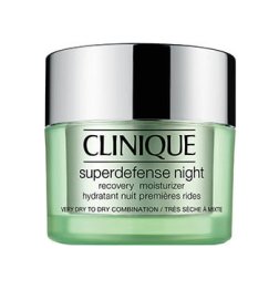 Superdefense Night - Nachtfeuchtigkeitspflege Erste Falten