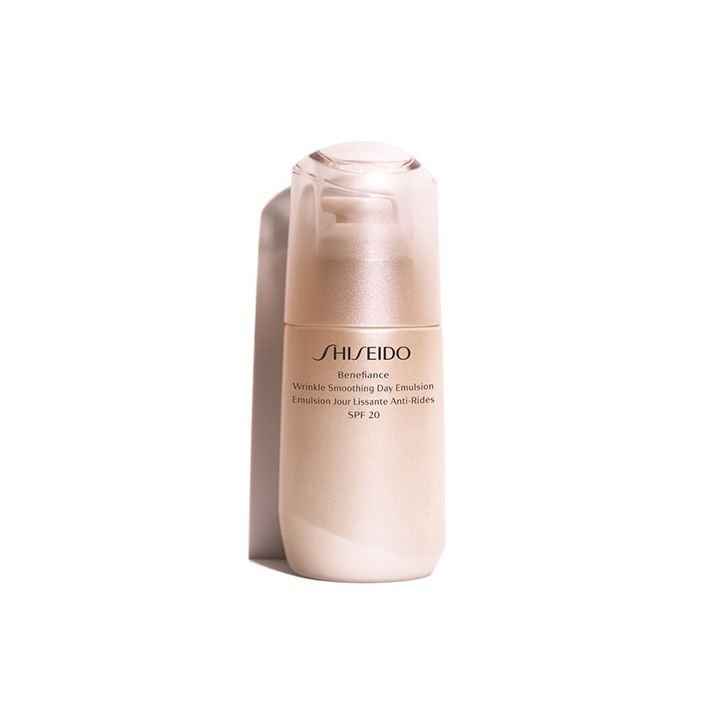SHISEIDO Benefiance - Emulsion Jour Lissante Anti-Rides SPF20 SHISEIDO Benefiance - Emulsion Jour Lissante Anti-Rides SPF20