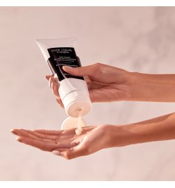 Nourishing Revitalizing Cleansing Care with Moringa Oil