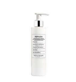 Replica By the Fireplace - Scented Body Lotion