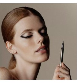 BLACK LINE EYELINER